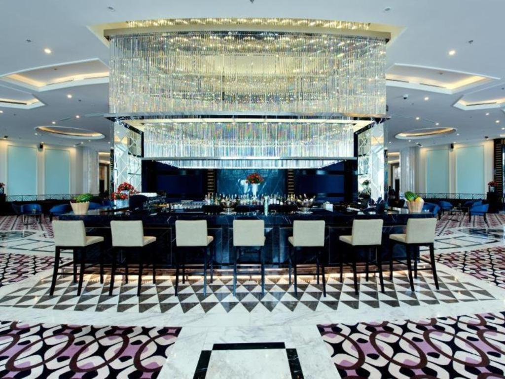วินเพิร์ล ดิสคัฟเวอรี ร็อคไซด์ ญาจาง Hotel ภายนอก รูปภาพ
