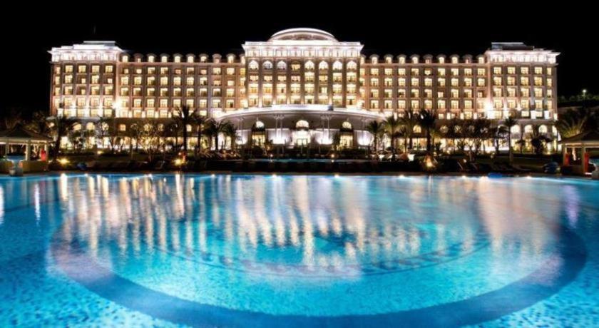 วินเพิร์ล ดิสคัฟเวอรี ร็อคไซด์ ญาจาง Hotel ภายนอก รูปภาพ